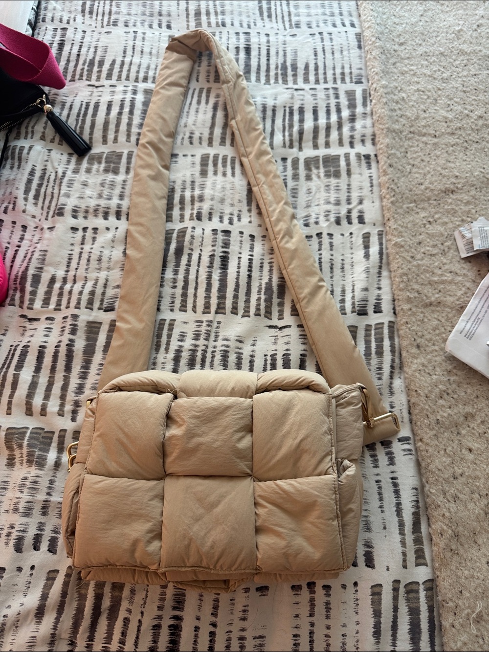 Quilted Puffer Crossbody Bag - Beige